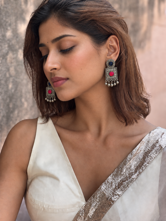 Pankhuri studs