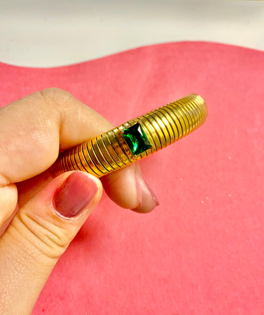 Khumaar cuff