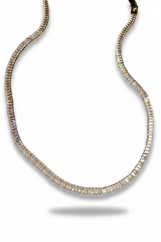 Lila tennis necklace