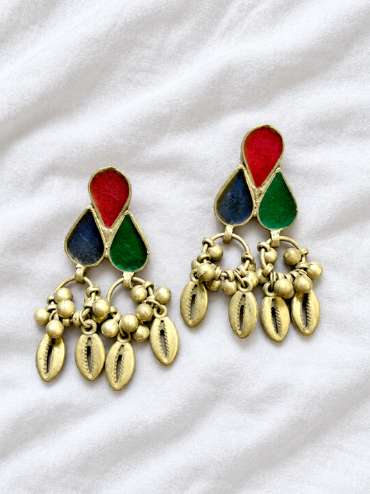 Albeli studs