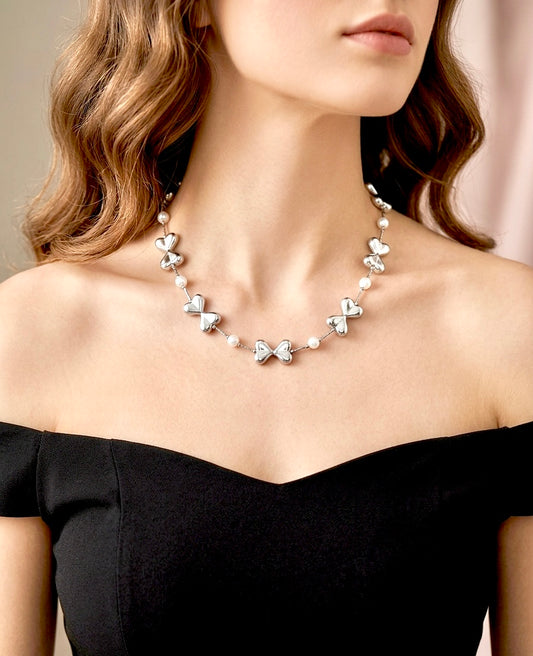 Pinky promise necklace