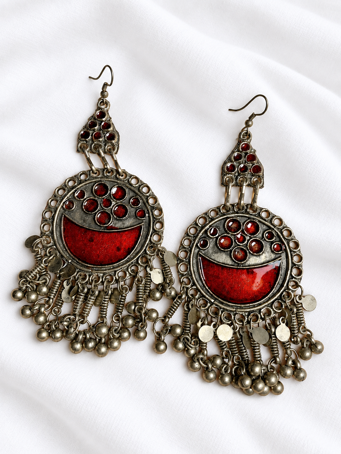 Surkh afgani jhumkas