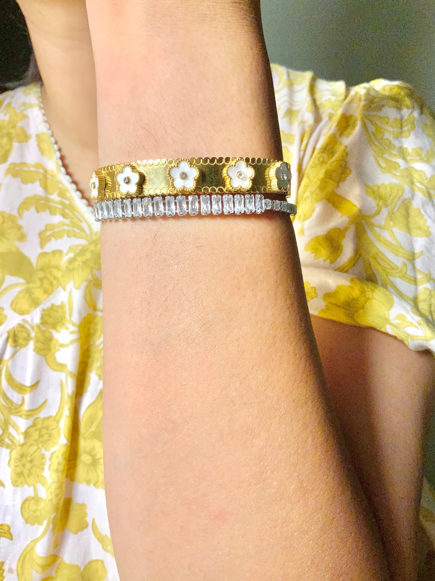 Chamak cuff