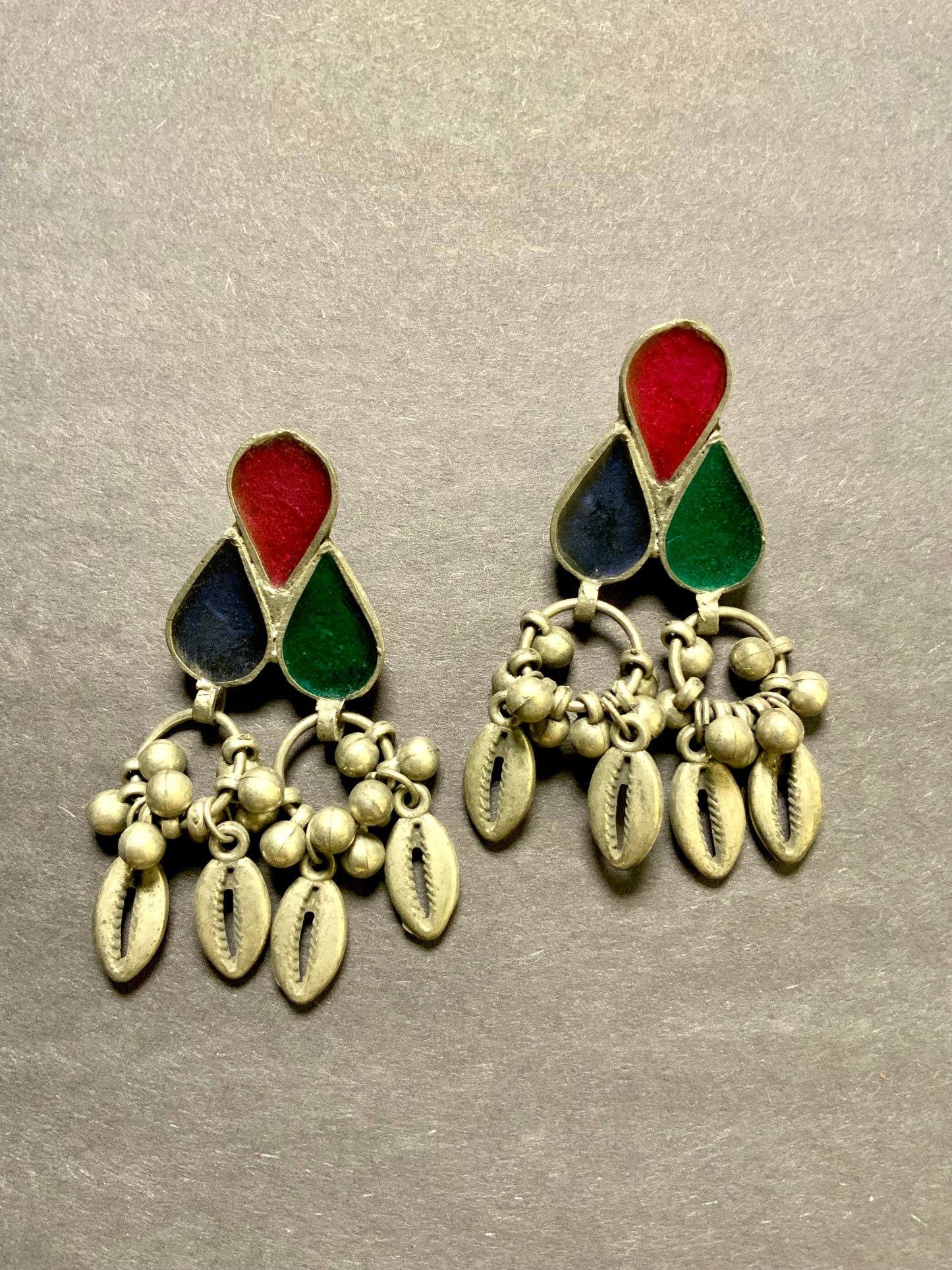 Albeli studs