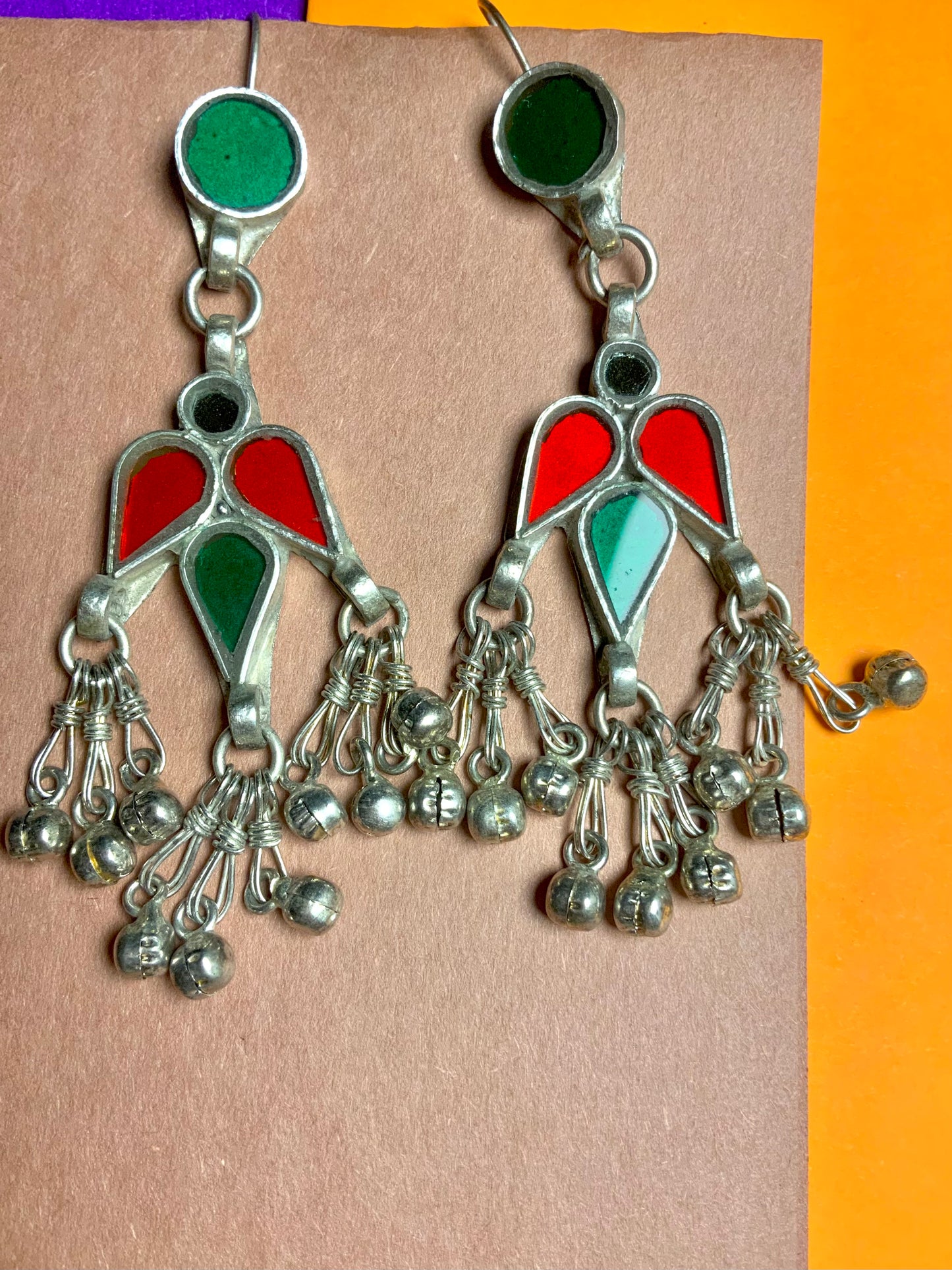 Surmayi jhumkis