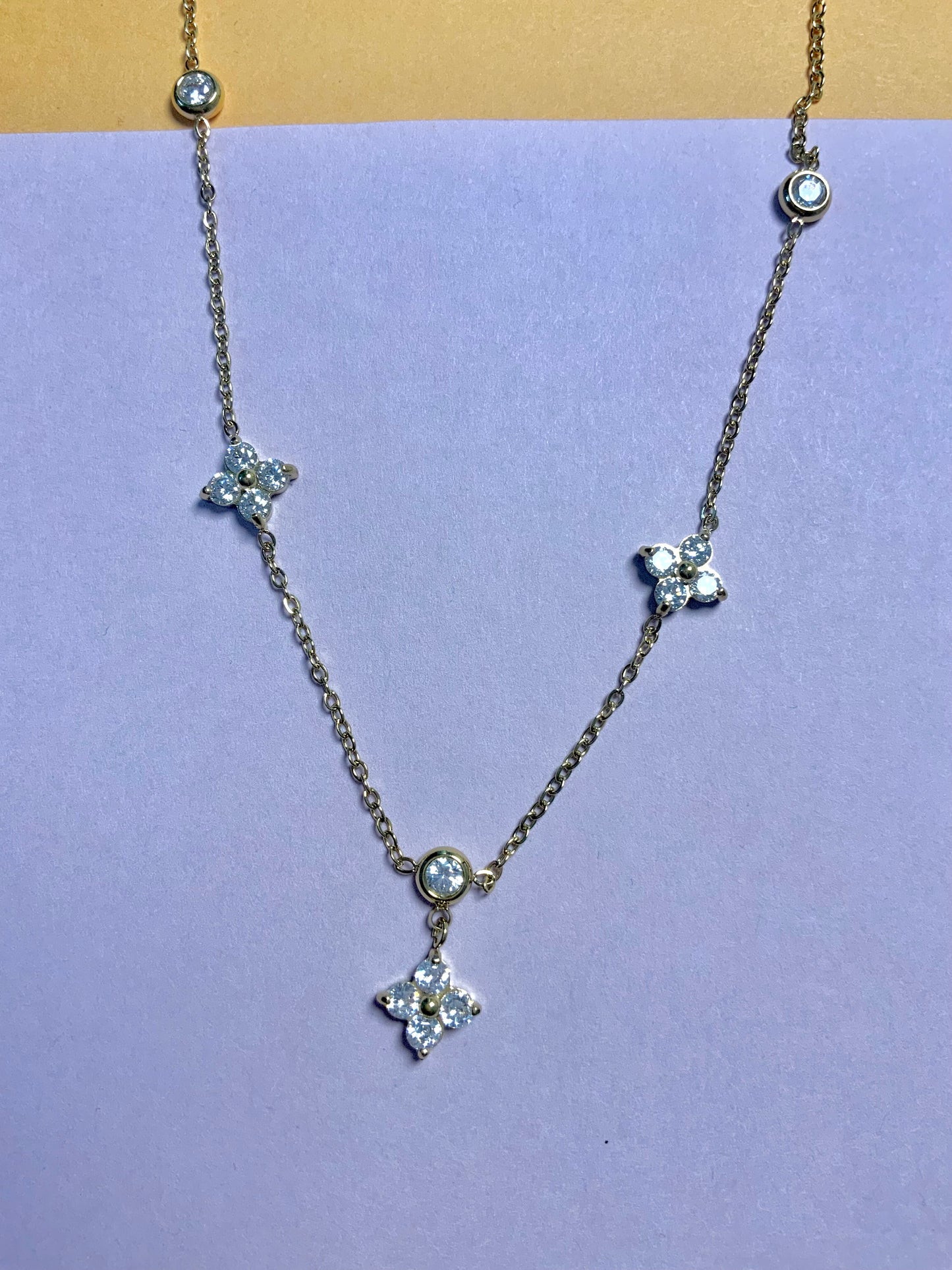 Honey drip necklace