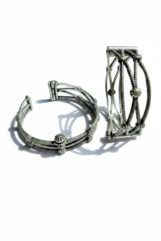 Noor & Nakhra cuff