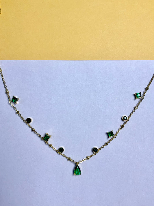 Sugar bloom necklace
