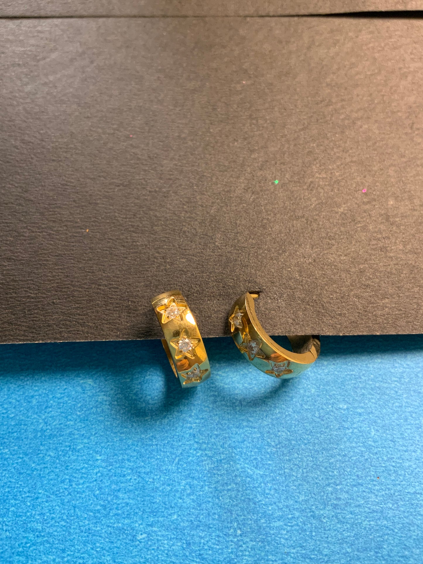 Mini magic studs