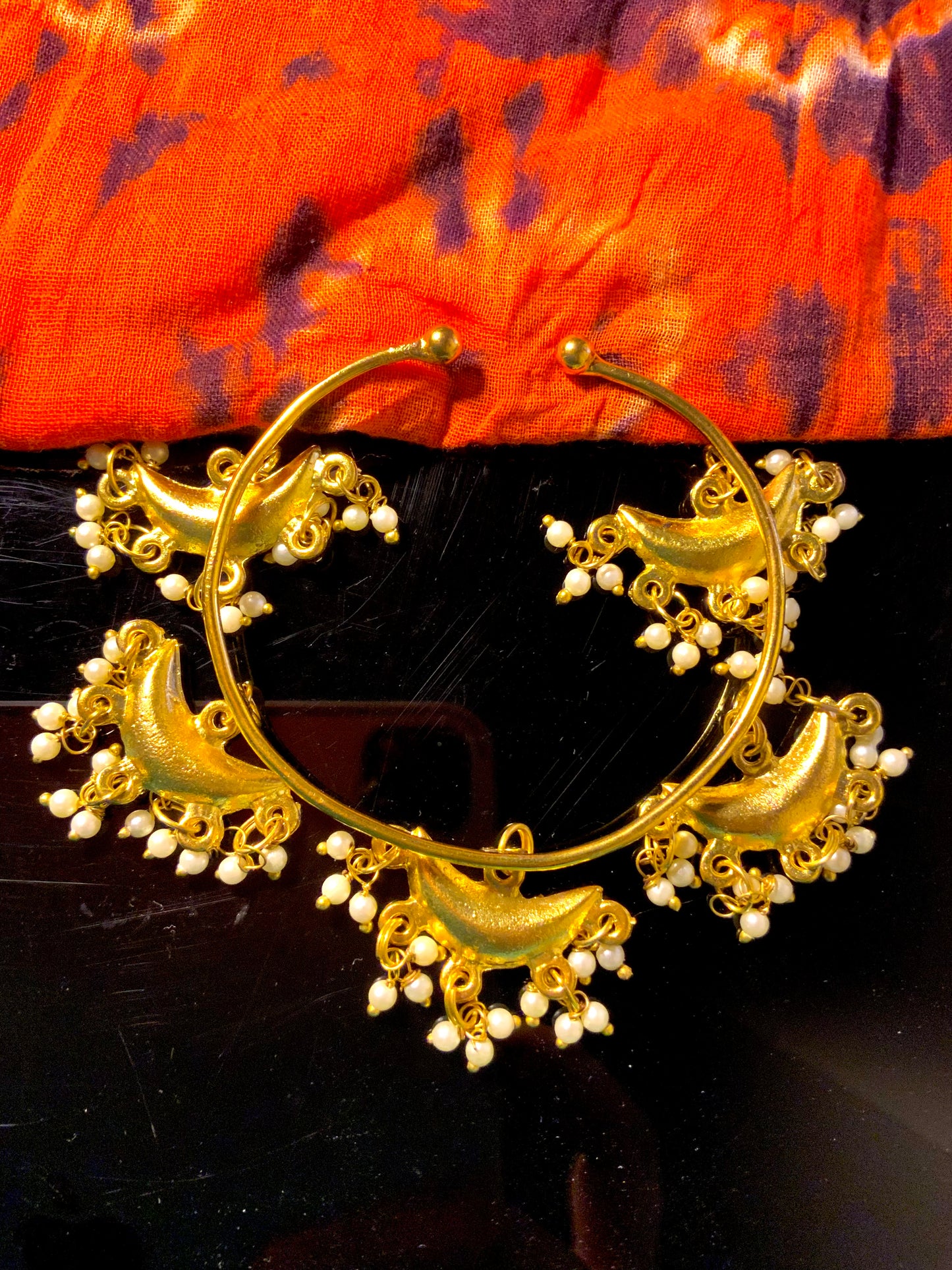Chaand chor bangle