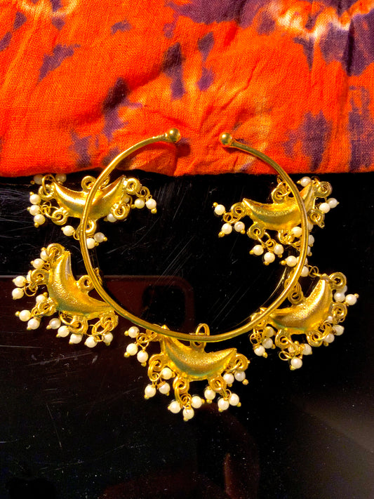 Chaand chor bangle