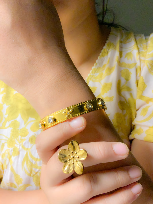 Eden cuff