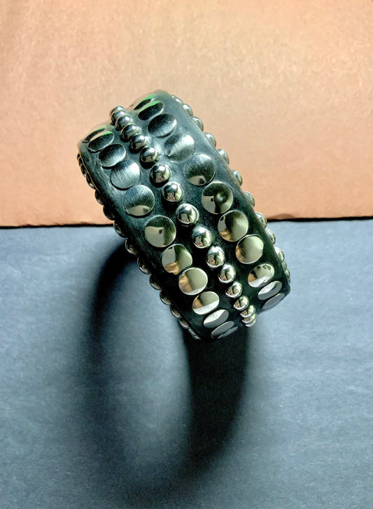 Zariya cuff