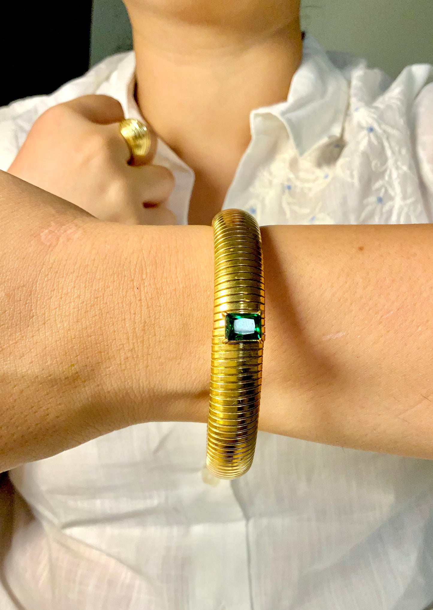 Khumaar cuff