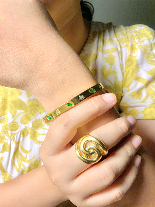 Shama cuff