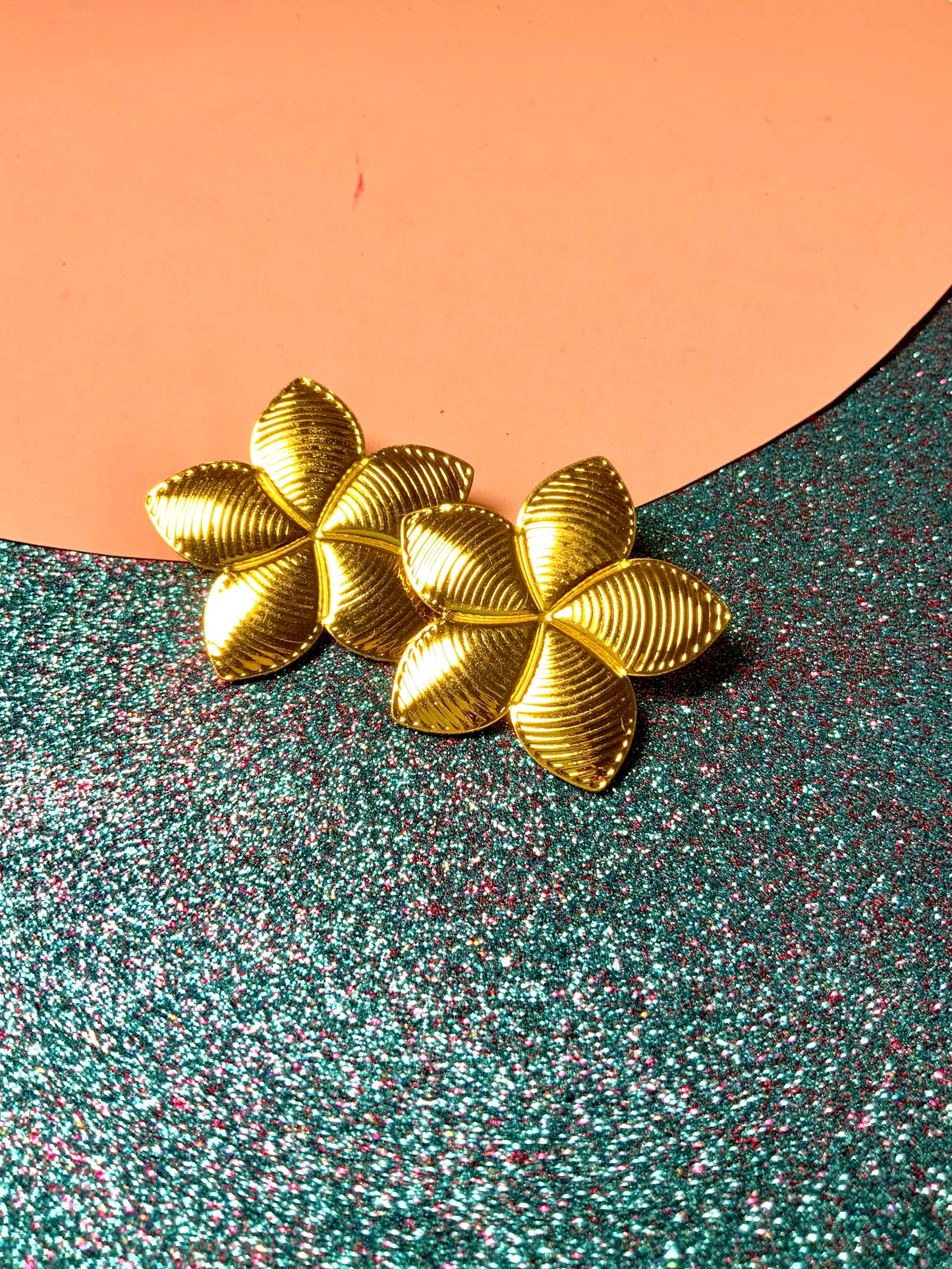 Blame laila earrings