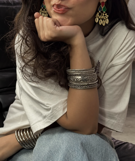 Albeli studs