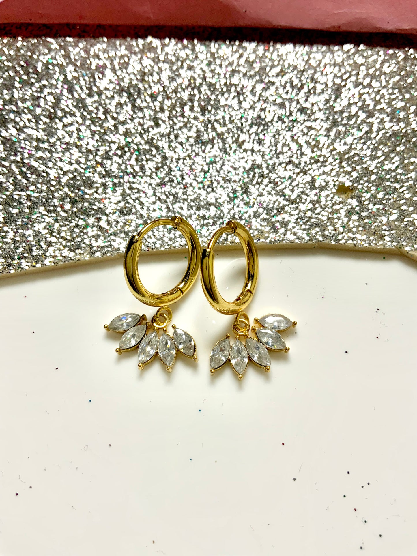 Sunday girl earrings