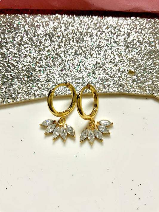 Sunday girl earrings