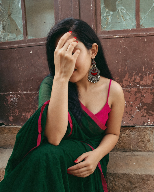 Surkh afgani jhumkas