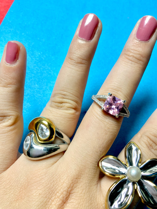 Shantipriya ring