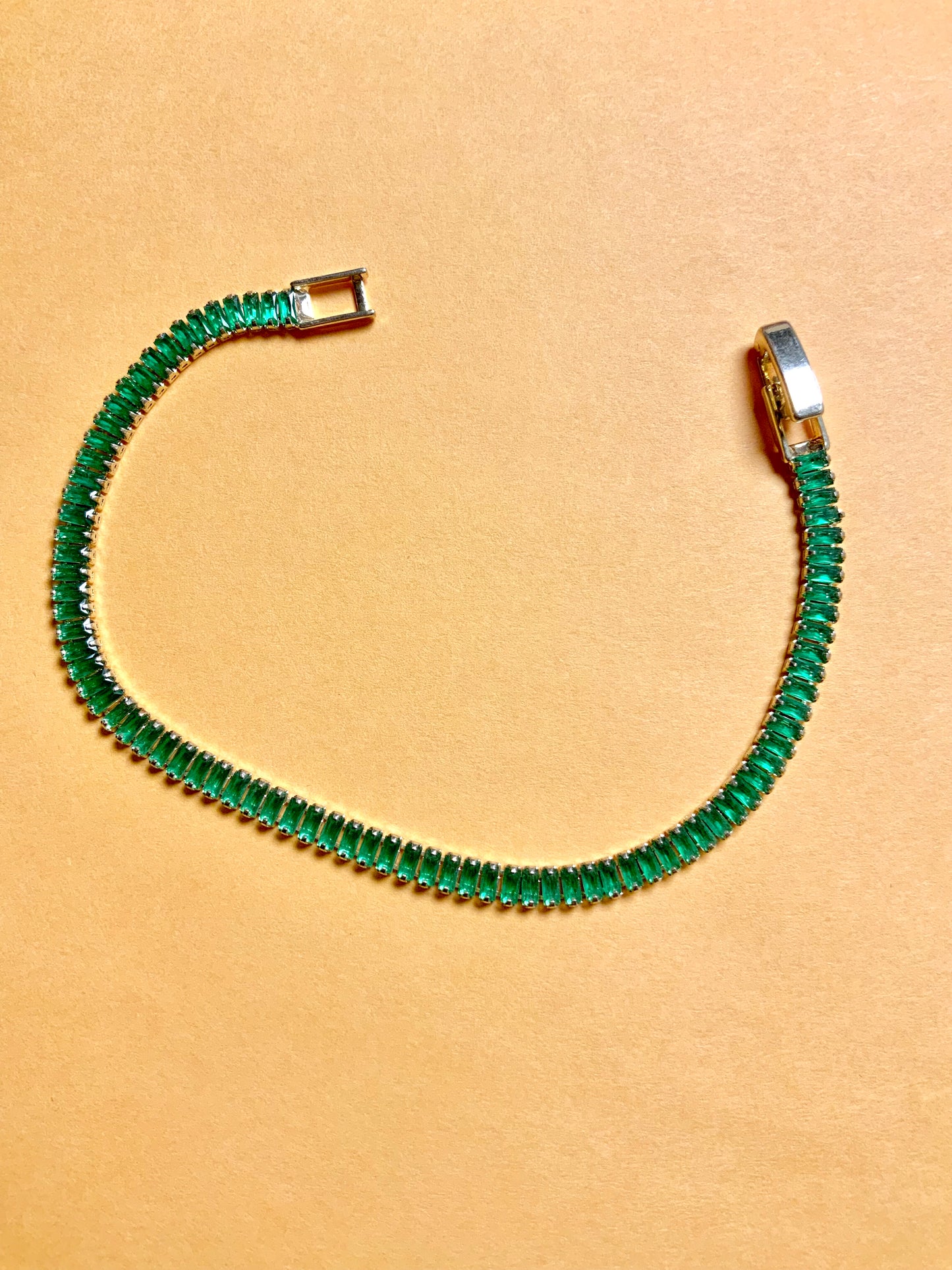 Emerald chain