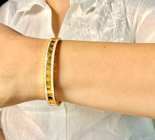 Chamak cuff
