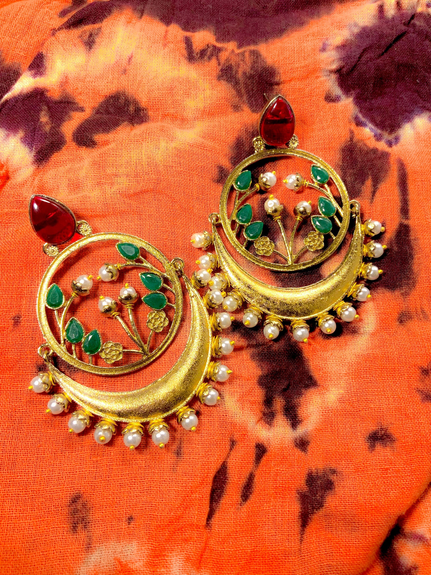 Raunaq chaandbali