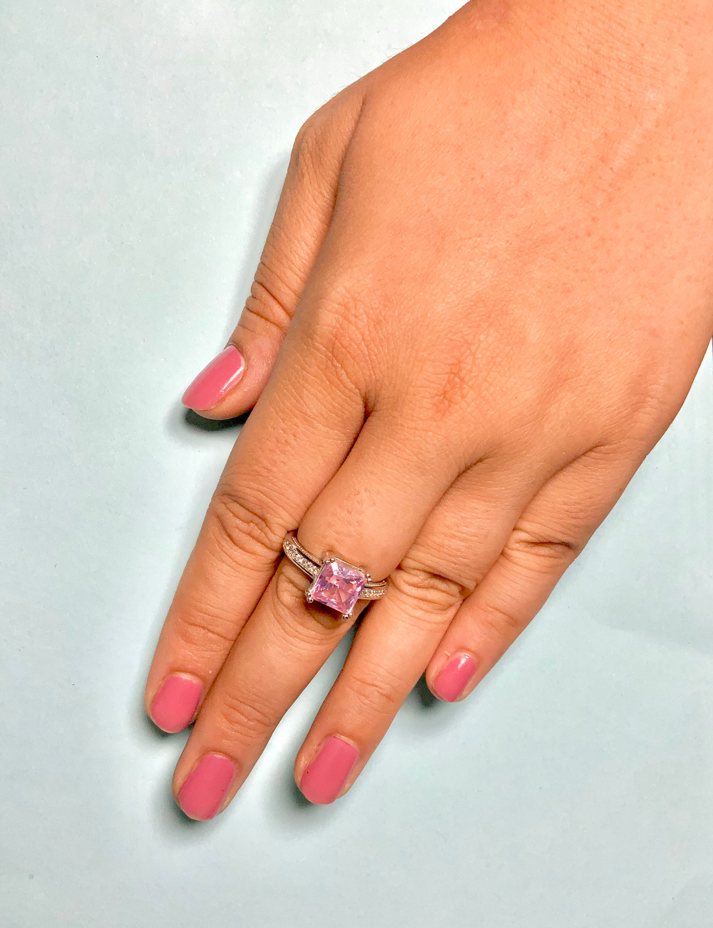 Noorie ring