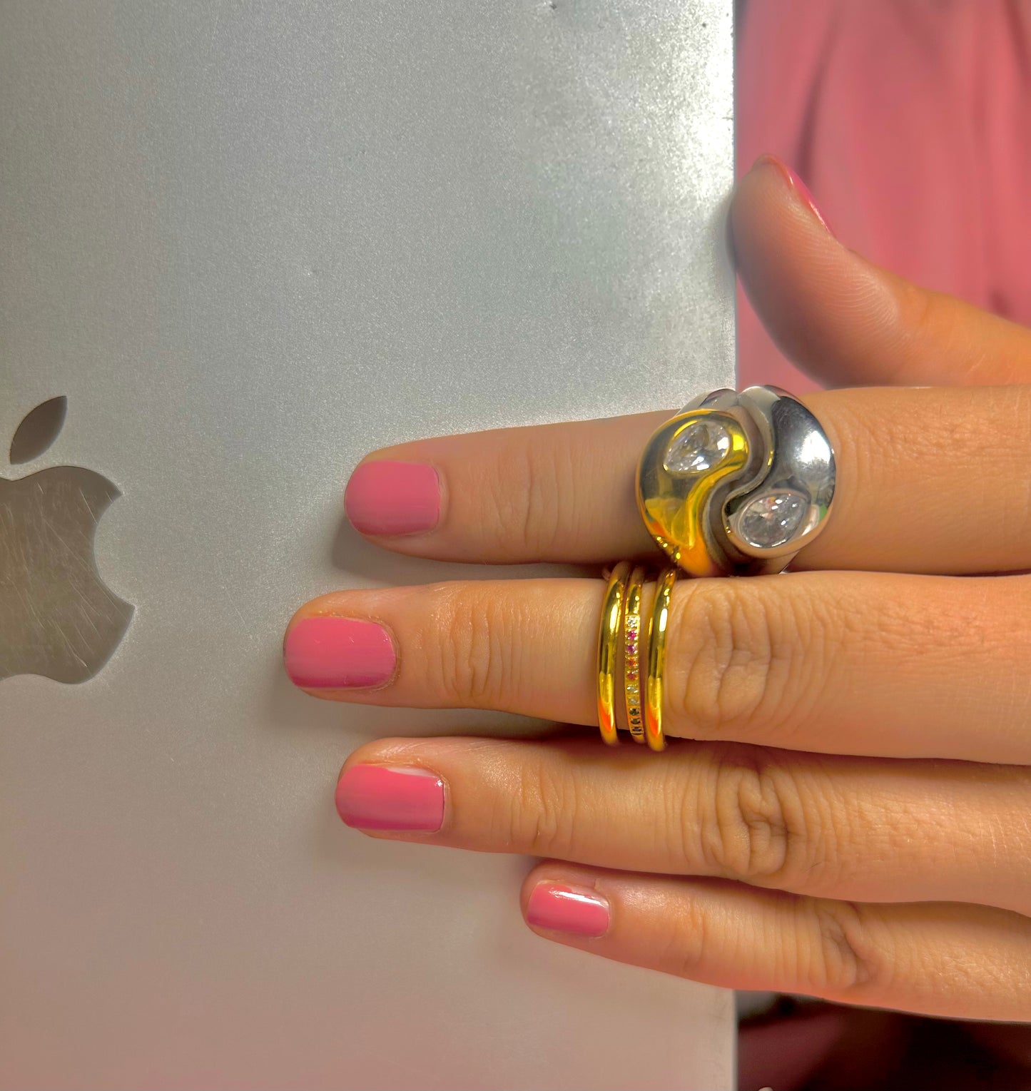 Sitara ring