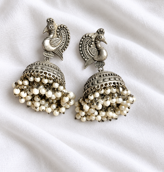 Adaa jhumka