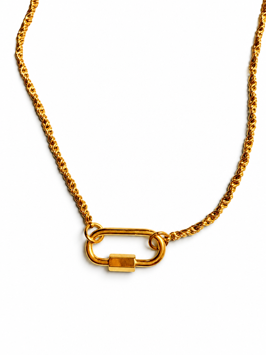 Carabiner rope necklace