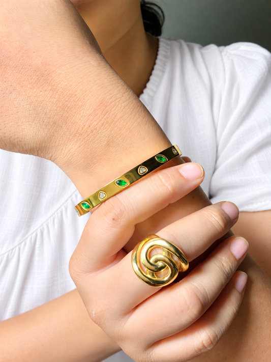 Shama cuff