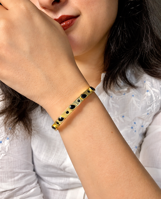 Tiny Taare cuff