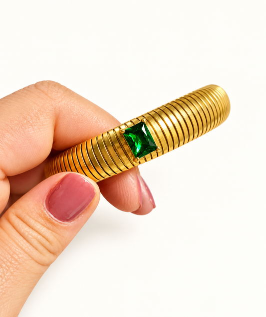 Khumaar cuff