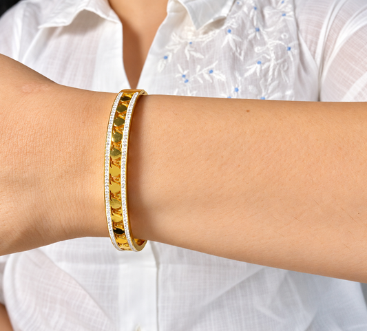 Chamak cuff