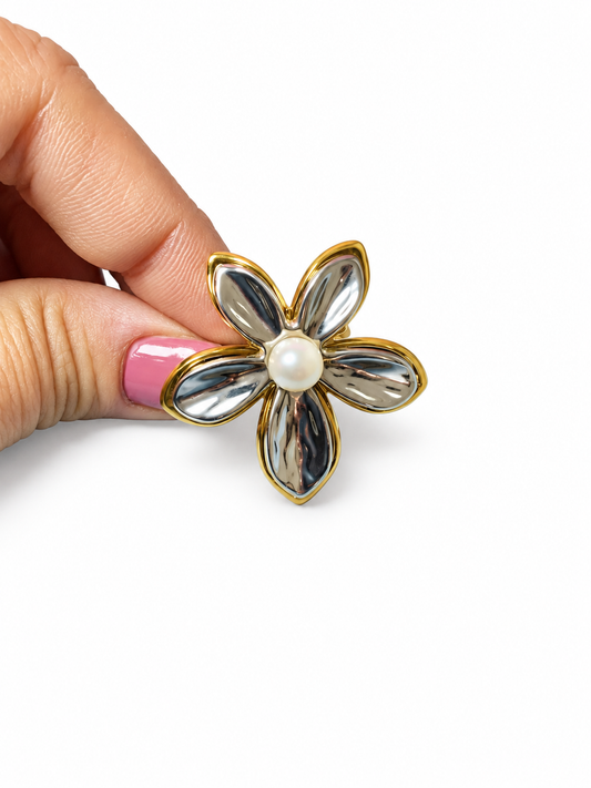 Veronica Ring