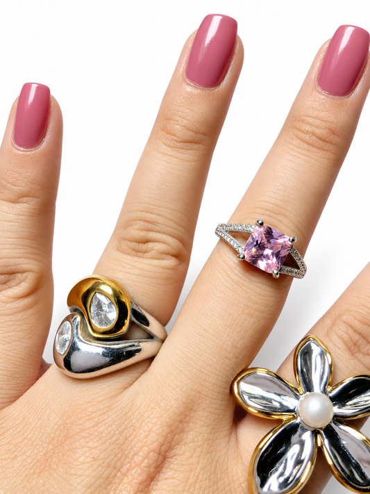 Shantipriya ring