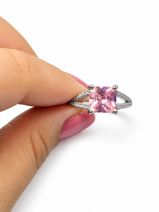 Shantipriya ring