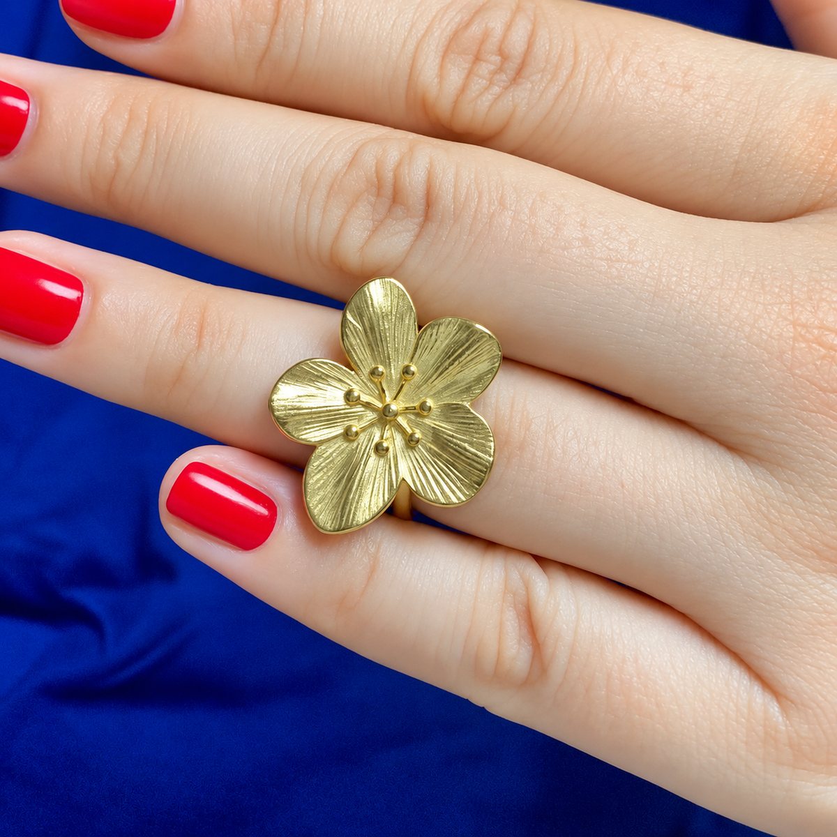 Delulu Ring